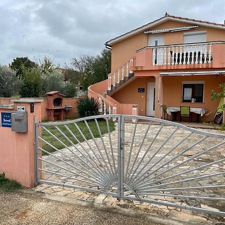 Apartament Waimarie Fažana Zewnętrze zdjęcie